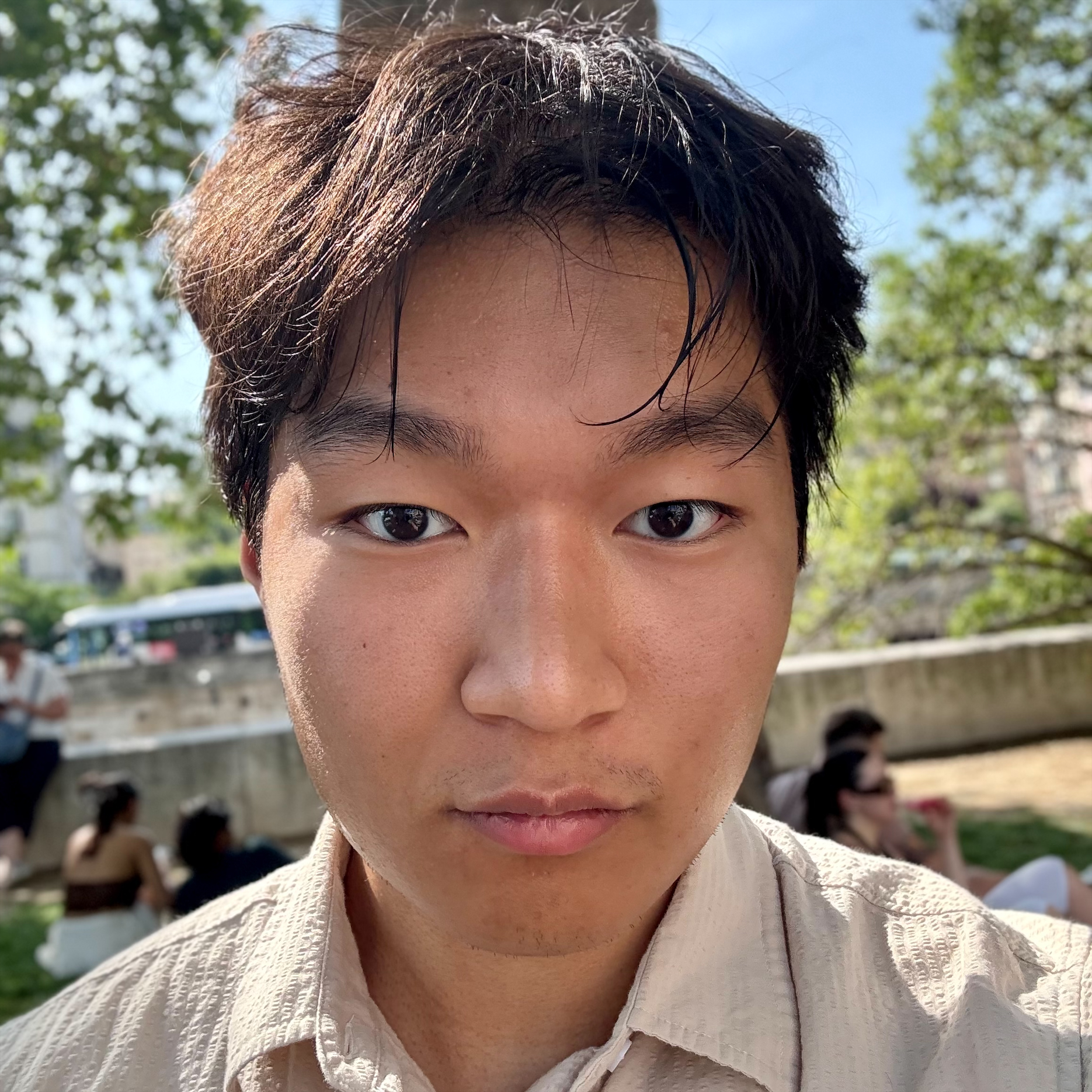 elias_headshot.jpeg